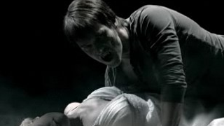 Bob Dylan Makes The True Blood Vamps' Clothes Fall Off